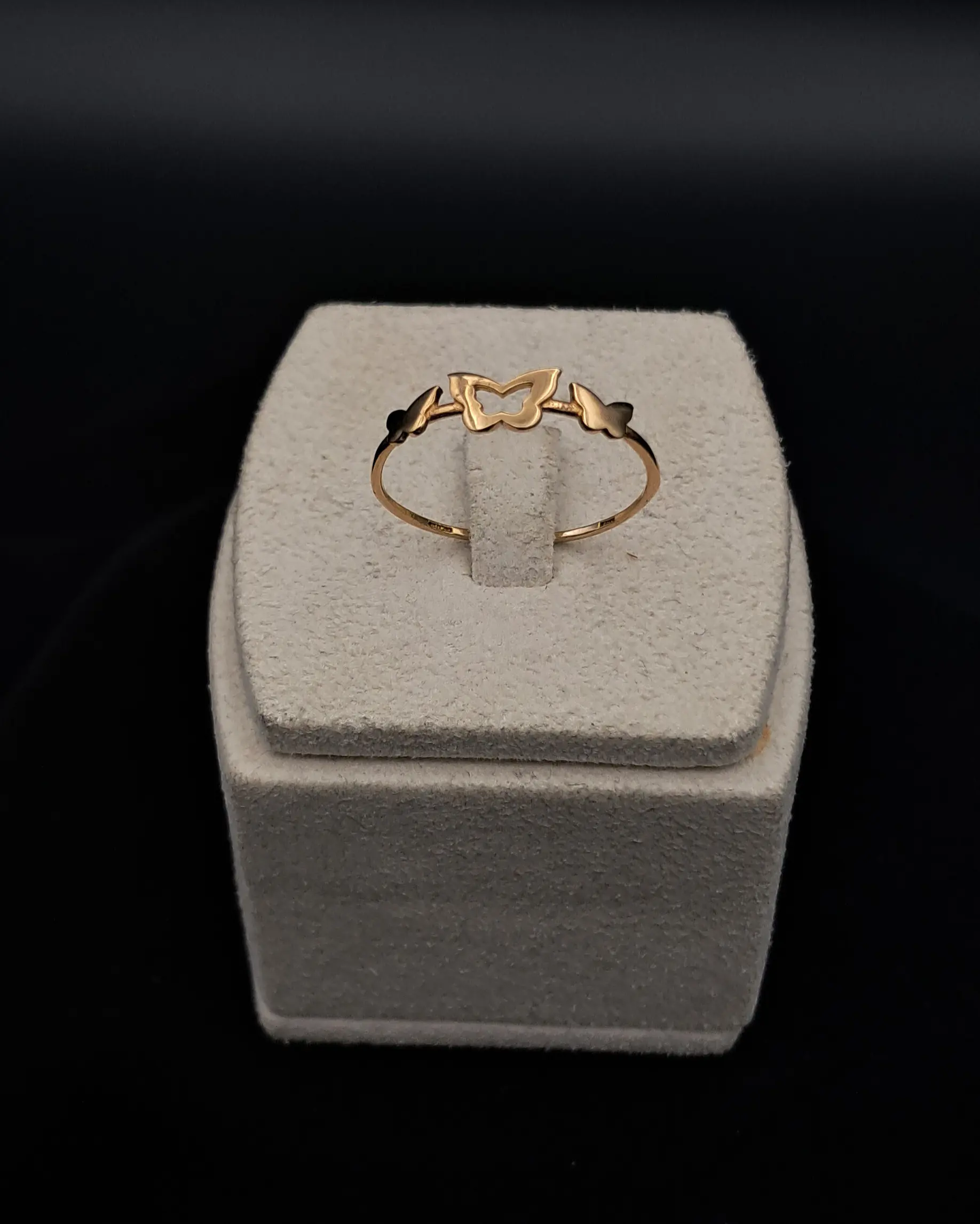 انگشتر مینیمال 3 پروانه