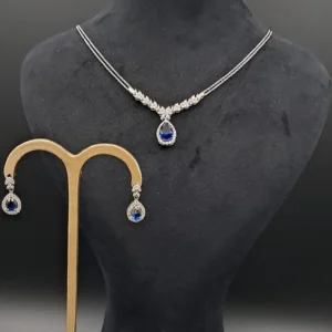 ست گوشواره و توسینه ای مدل ورساچی طرح ایتالیایی