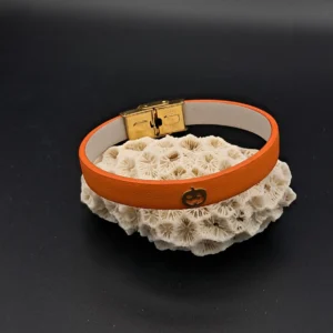 دستبند چرمی نارنجی