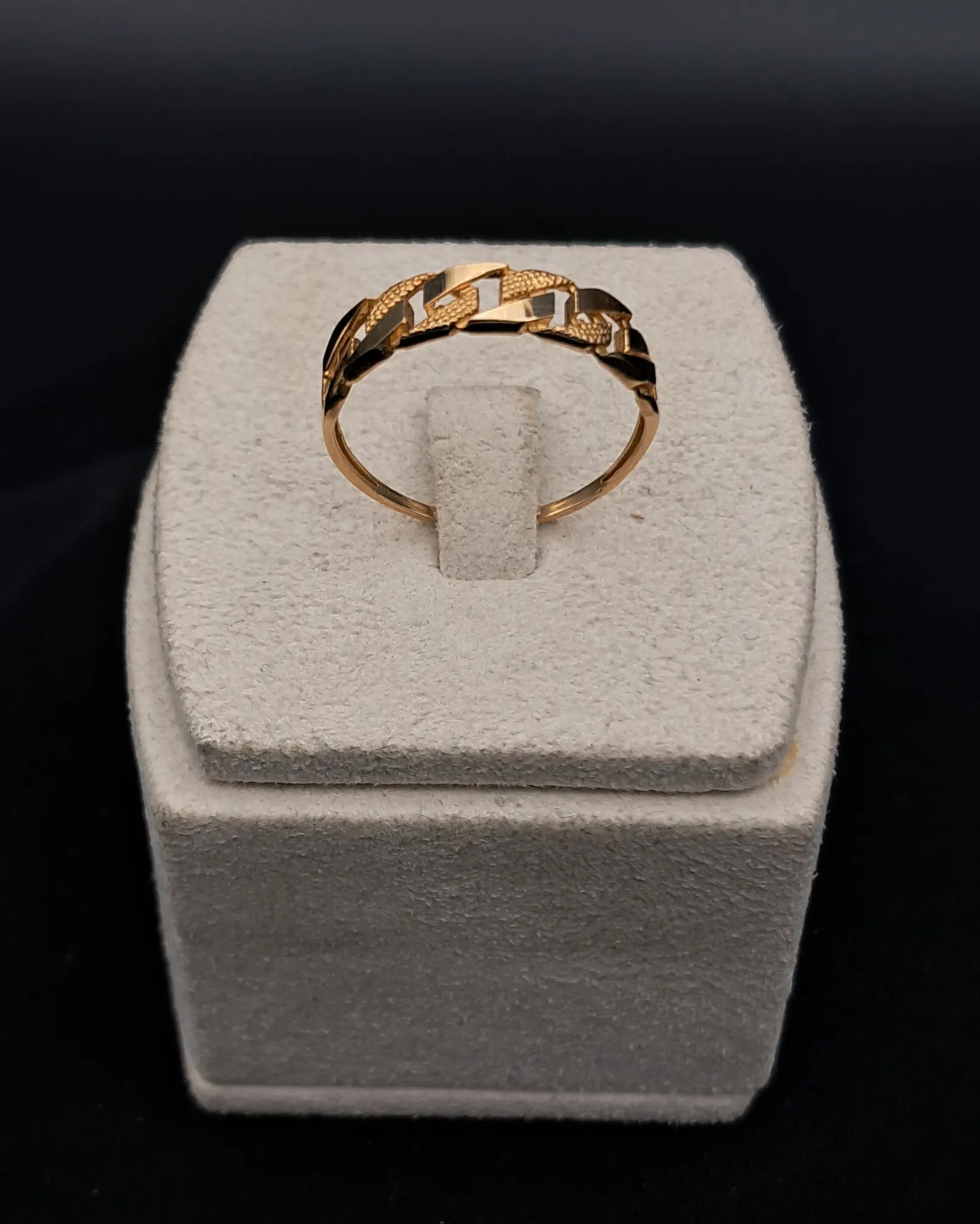 انگشتر کارتیه